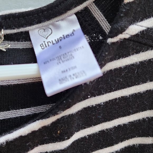 Girls dress with pockets - Picture 2 of 3